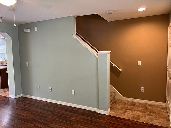4th image of 170 Sawtooth Dr #170