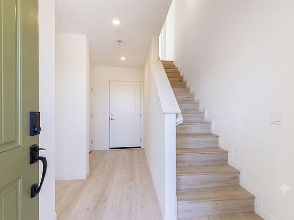 3rd image of 1614 Fig Tree Way
