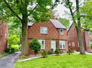 16721 Lomond Blvd, Shaker Heights, OH 44120