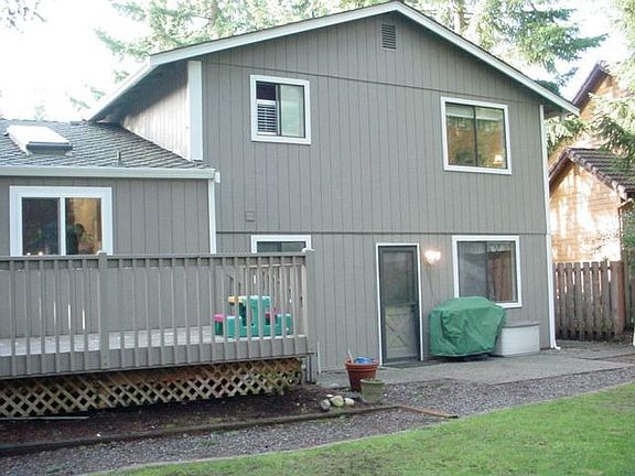 5th image of 2105 36th Ave SE