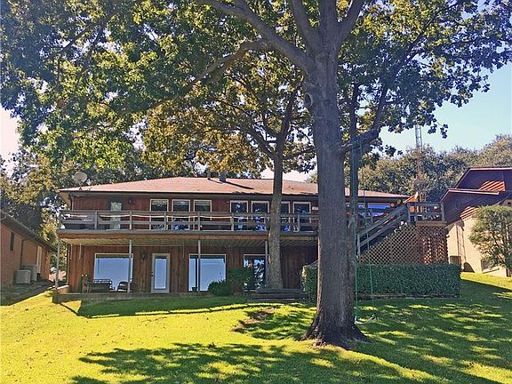 2nd image of 33 Shoreline Dr