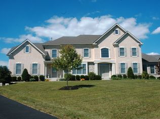 406 Highgate Dr, Ambler, PA 19002