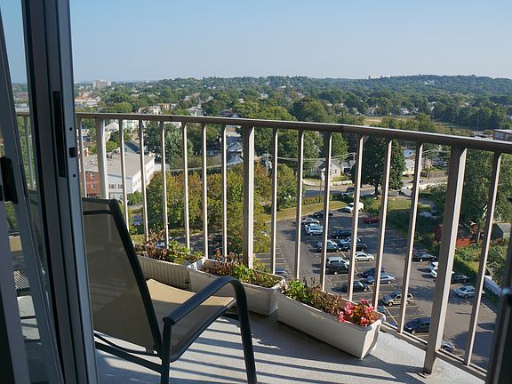 2nd image of 115 W Squantum St APT 1217