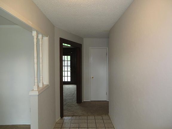Hallway entering house