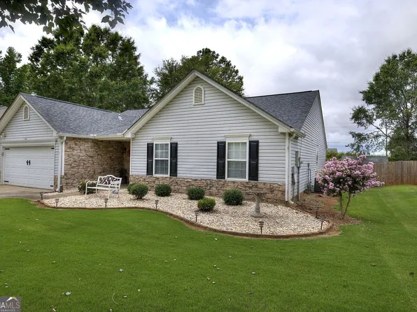 57 Abbey Ln NW, Cartersville, GA 30120