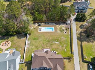 209 Middle Ridge Drive, Hubert, NC 28539