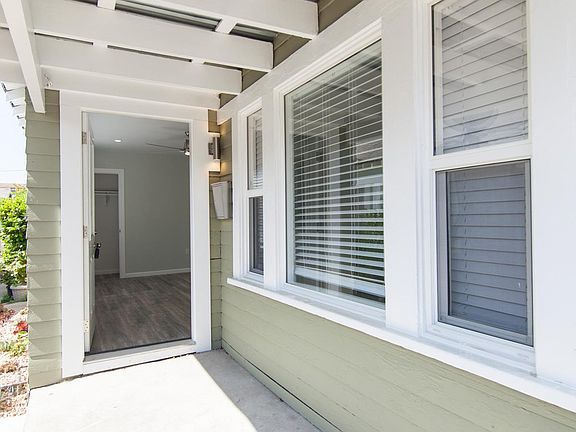 2nd image of 2214 Marathon St