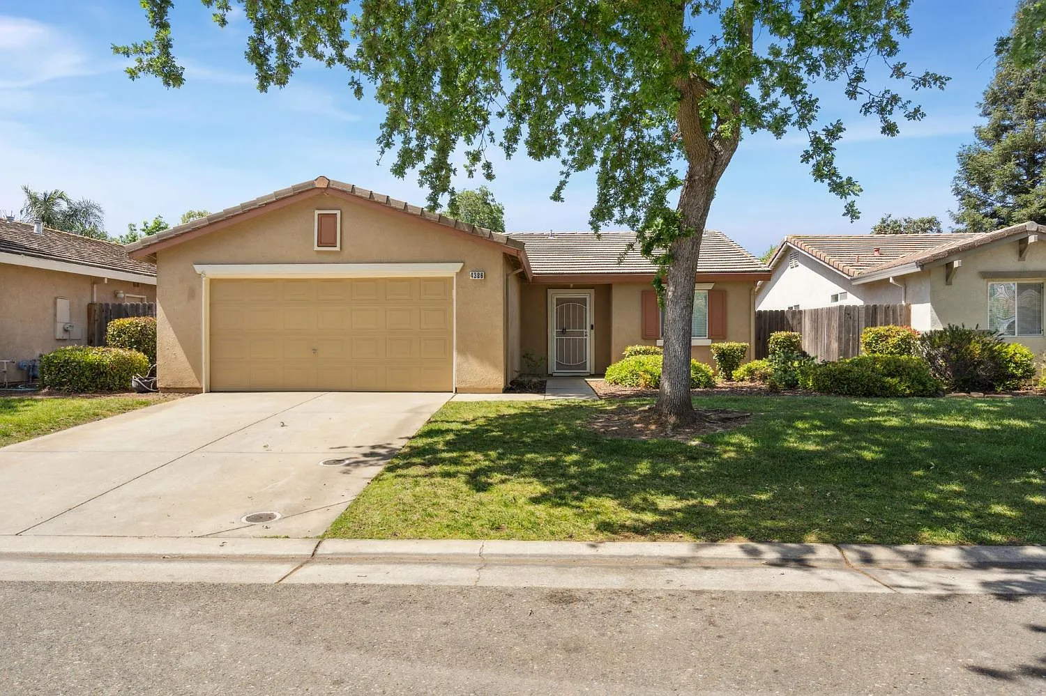 4386 Monhegan Way photo 1