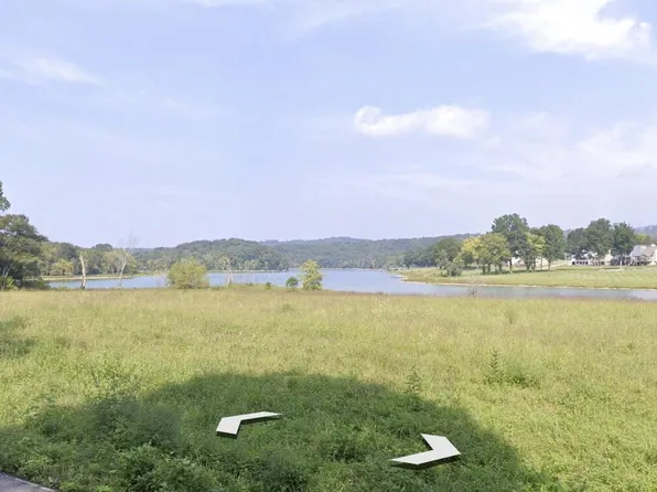 Big Valley Rd, Sharps Chapel, TN 37866