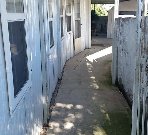 2nd image of 103 SW 1st St