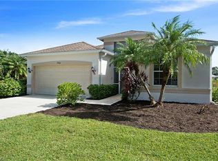 750 Crossfield Cir, Naples, FL 34104