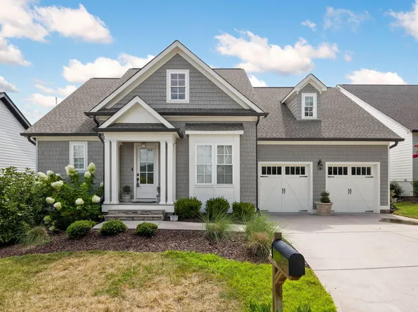 582 Whitehall Rd, Chattanooga, TN 37405