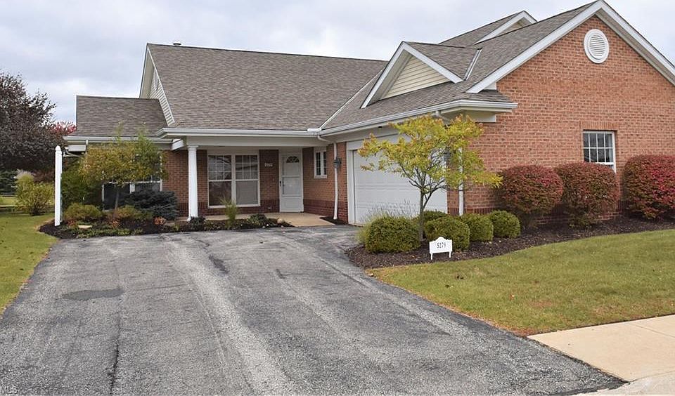1st image of 5279 Clover Dr