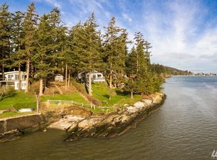 2225 N Nugent Rd, Lummi Island, WA 98262