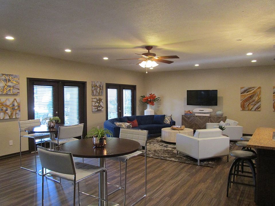 Spacious & Inviting Clubhouse