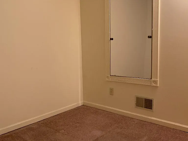Unit Photo