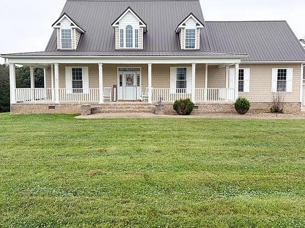 517 Mandolin Dr, Buffalo, WV 25033