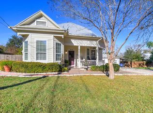 948 W Coll St, New Braunfels, TX 78130