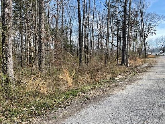 3rd image of 14 Hawthorne Ln #14