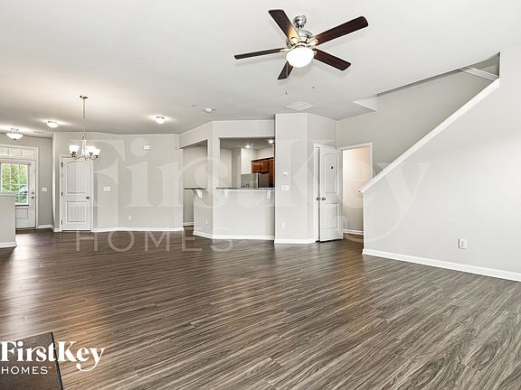 4th image of 3124 Baylor Cir
