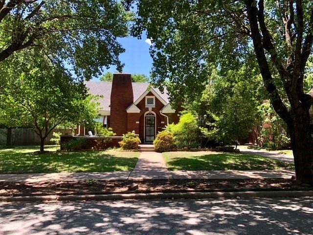 Historical Swan Lake Addition