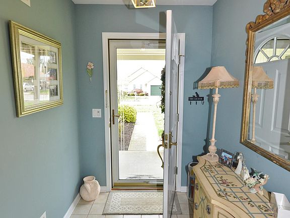 2nd image of 3177 Dillon Ln