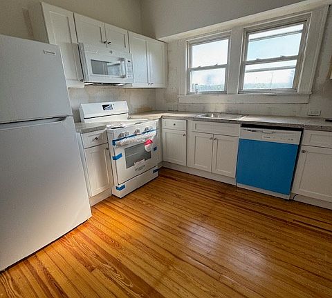 4th image of 14 Overlook Ave Floor 2