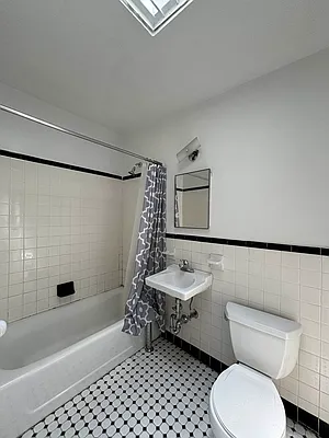 Rented by Corcoran | media 5