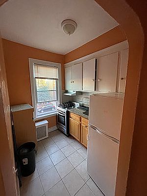 3rd image of 5042 41st St #2
