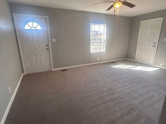 3rd image of 626 W Center St