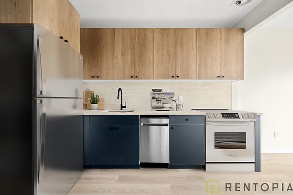 Rented by Leasing Management LLC | media 13