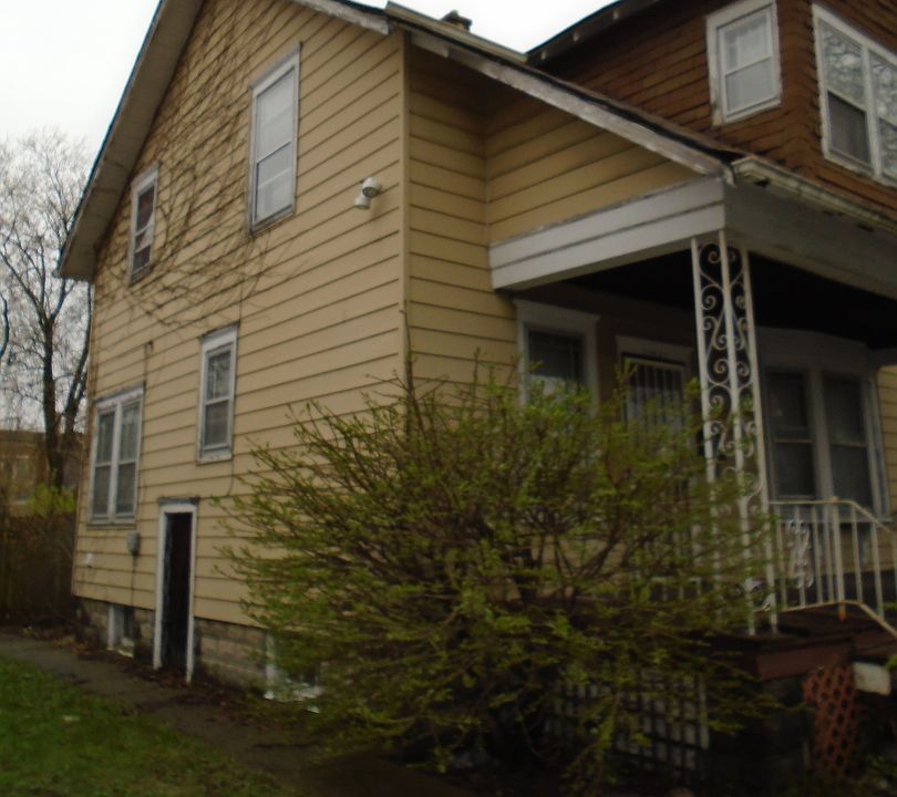 2nd image of 11423 S Normal Ave