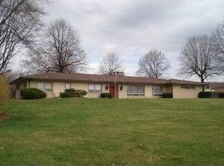 39 Lafayette St, Tamaqua, PA 18252
