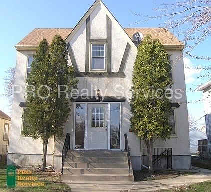 1st image of 1814 44th Ave N APT 4