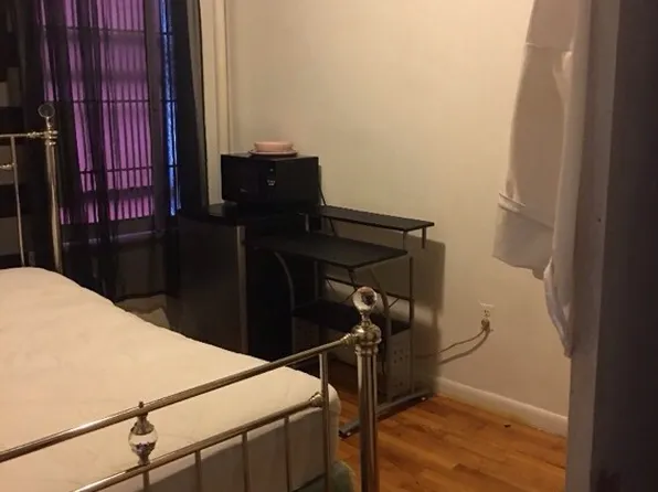 (undisclosed Address), Bronx, NY 10453