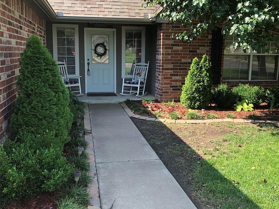 2nd image of 8006 Quail Ridge Rd