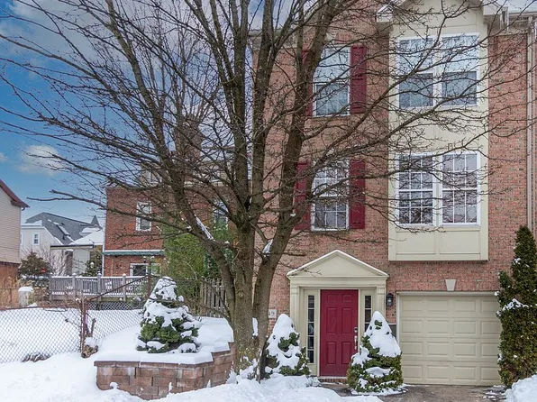 149 Cohassett St, Pittsburgh, PA 15211