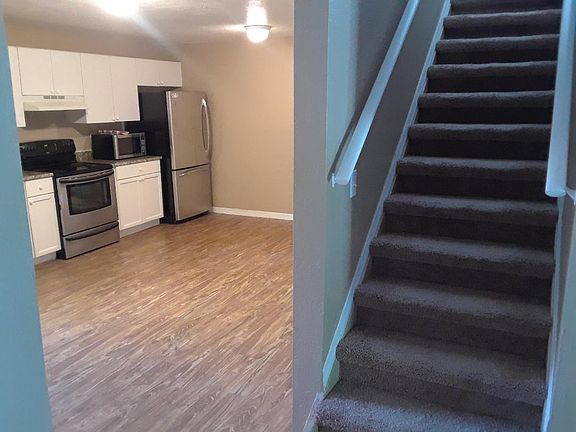 2nd image of 2303 E 10th Ave