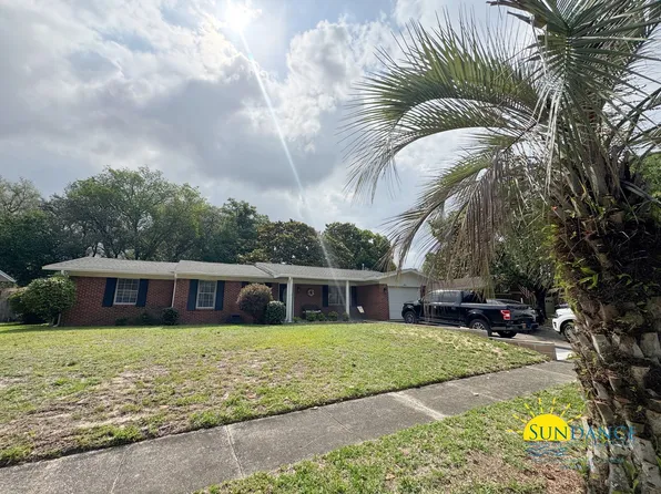 606 Camborne Ave NE, Fort Walton Beach, FL 32547