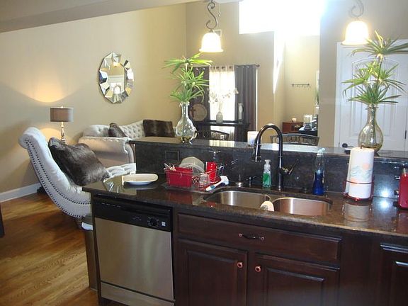 5th image of 7913 Corey Dr