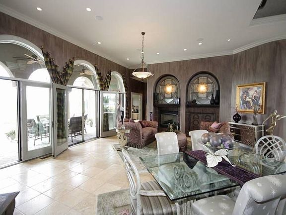 Fabulous Living Room!