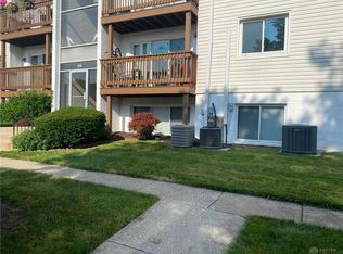 2235 Coach Dr #27, Dayton, OH 45440