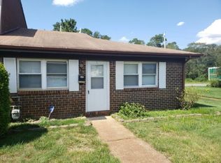 2 Greenwood Loop Rd, Brick, NJ 08724