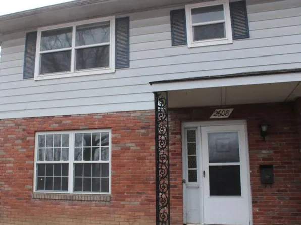 2606 4th Ave, Leavenworth, KS 66048