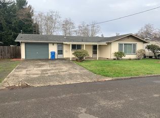 2760 Greenbriar St, Reedsport, OR 97467