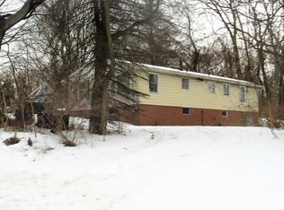 628 Wright Rd, New Kensington, PA 15068