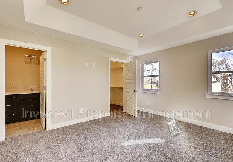 3344 N Williams St — Photo 15