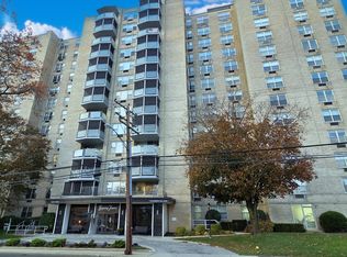 1 Strawberry Hill Ct APT 2A, Stamford, CT 06905