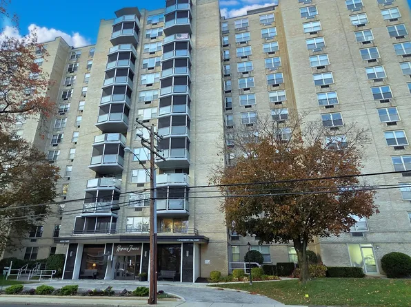 1 Strawberry Hill Court APT 2A, Stamford, CT 06902