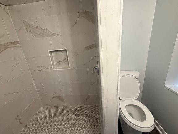4th image of 1022 Byrd Ave #4